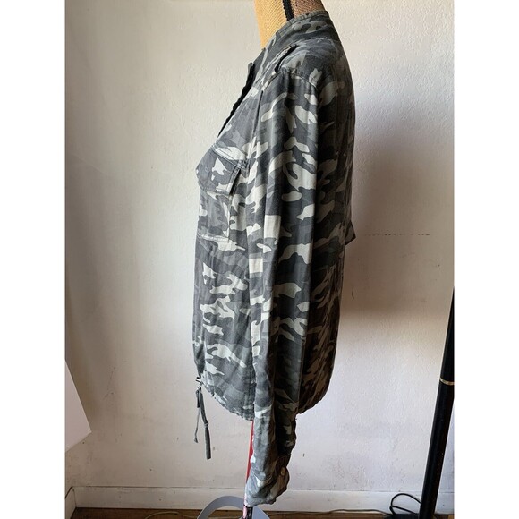 Beach Lunch Lounge Camouflage Y2K Streetware Jacket Sz SMALL - Picture 5 of 9